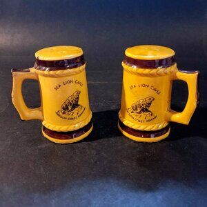 VTG Ceramic Souvenir Salt/Pepper Shakers Frm Sea Lion Caves Attrac. Oregon Coast